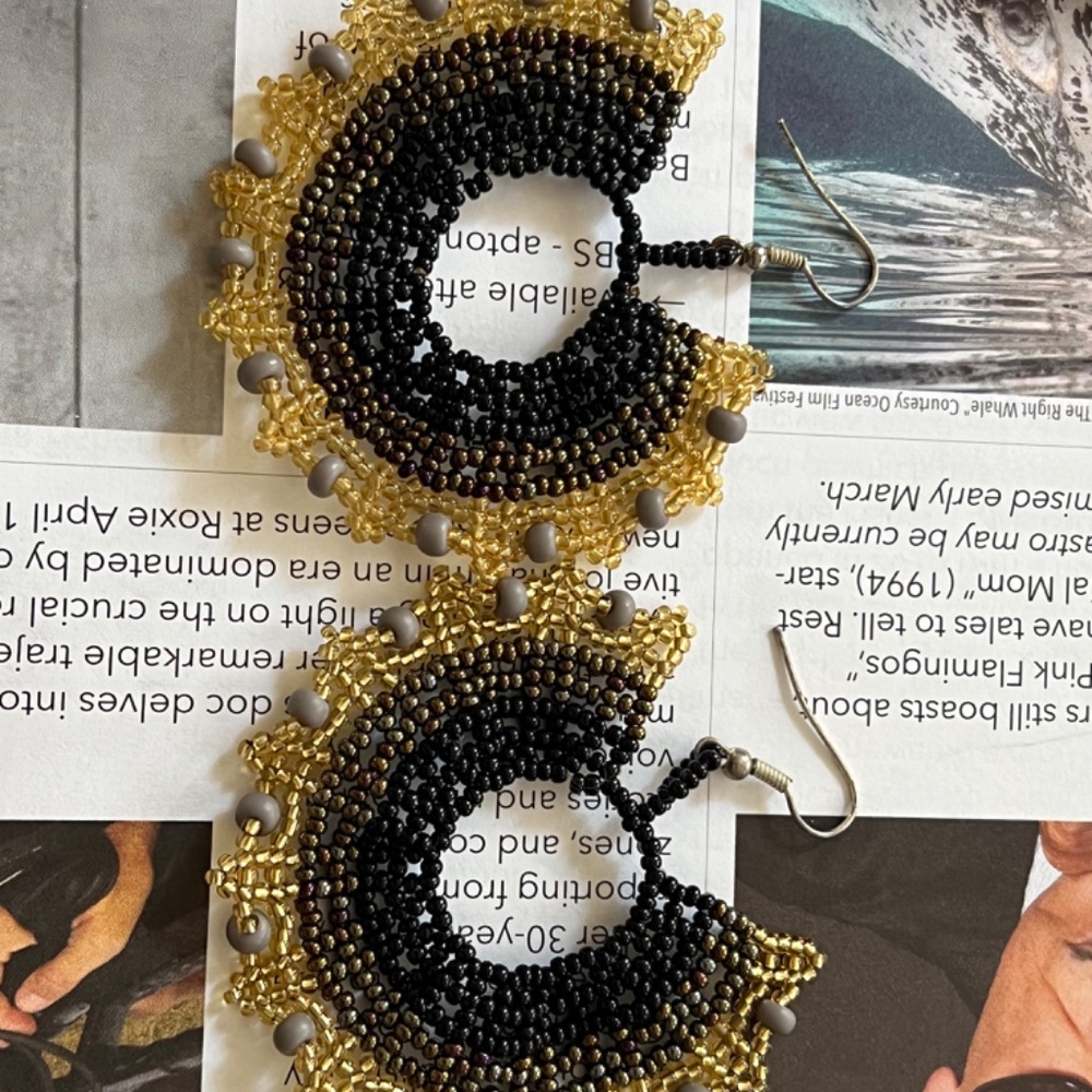 Demeters Golden Grain Beaded Earrings NEW - Picture 4 of 7